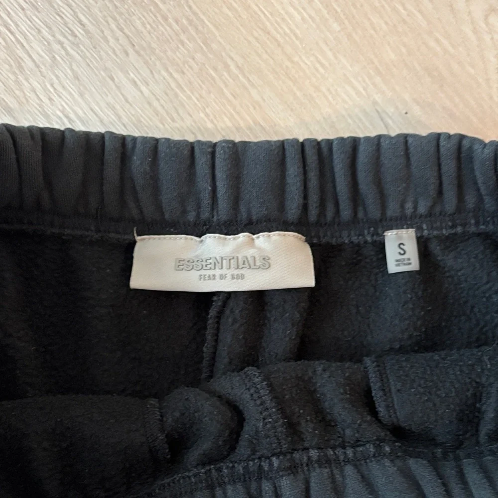 Essentials Jet Black Athletic Men's Shorts - Picture 4 of 4